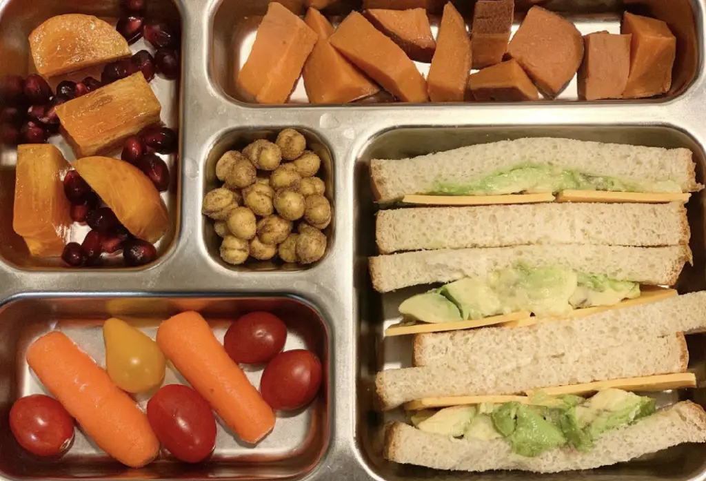 lunchbox idea 9, avocado and vegan cheese sando