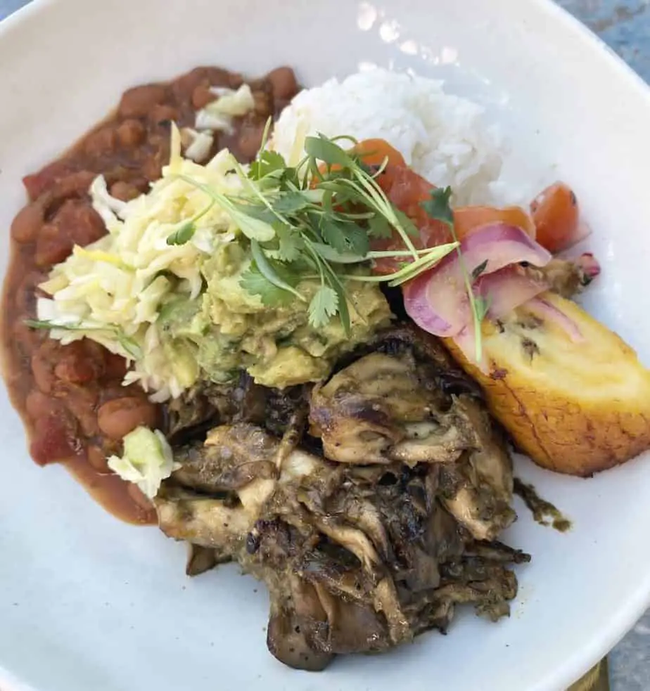 Jerk maitake mushroom bowl from Lita.