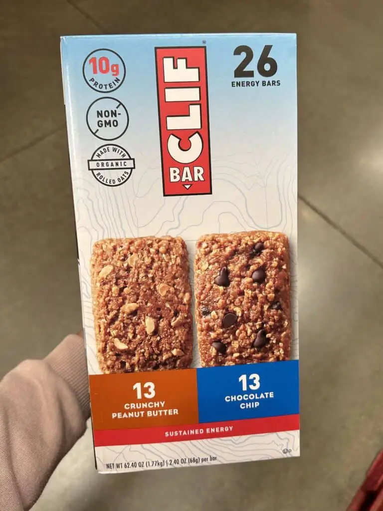 Clif Bar bulk package, including chocolate chip and peanut butter flavors.