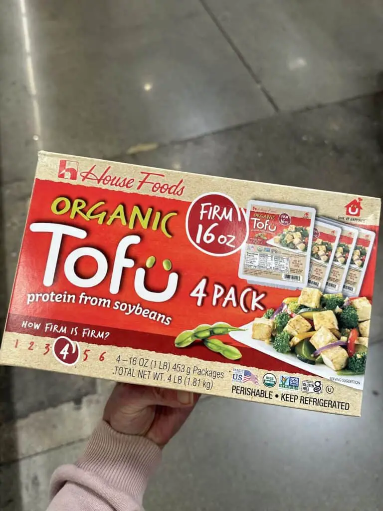 House Foods 4 pack of organic plain tofu.