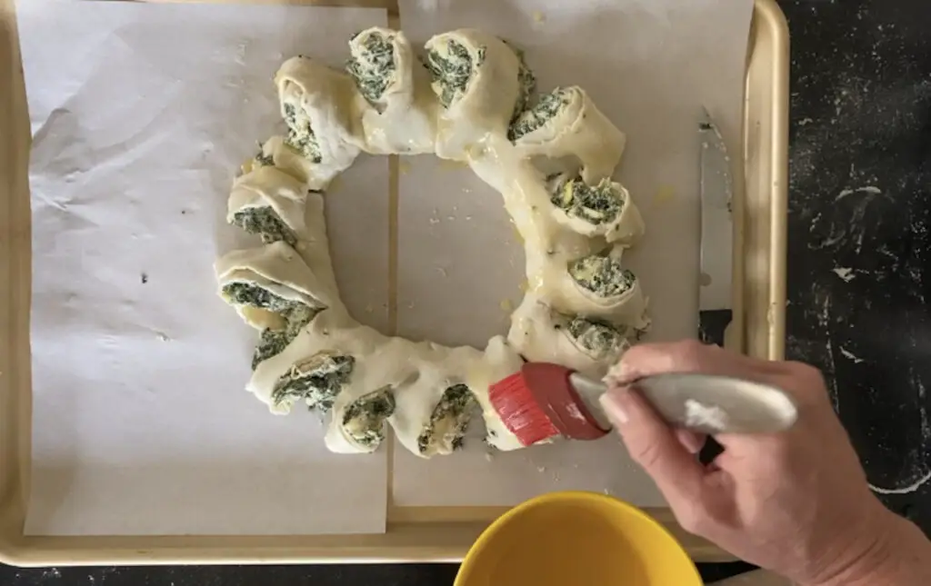 brush vegan wreath with plant-based butter