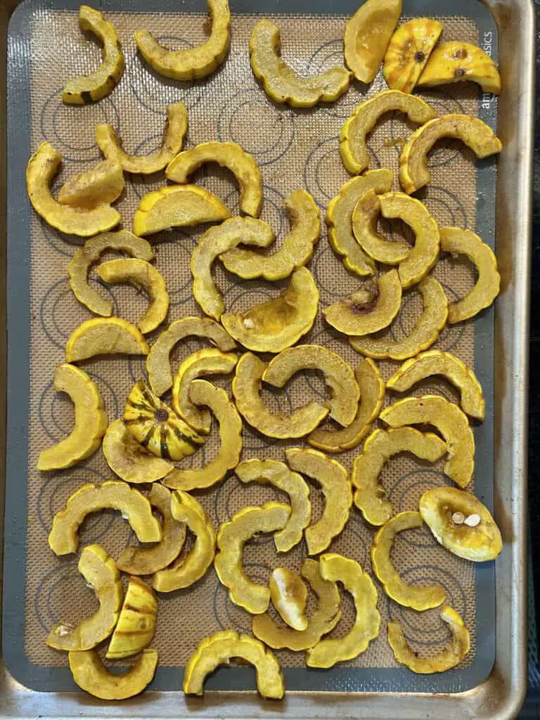 Squash mid roast, ready to flip.